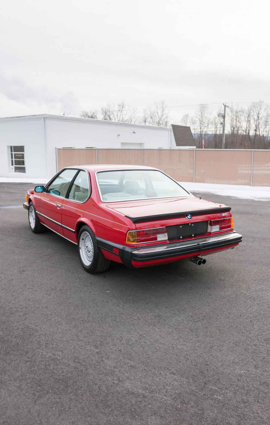  BMW M6 1986 года  (NA) (фото 28 из 33)